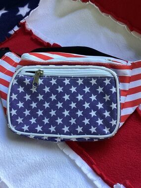 Star-Print Mini Waist Bag - Blue/White